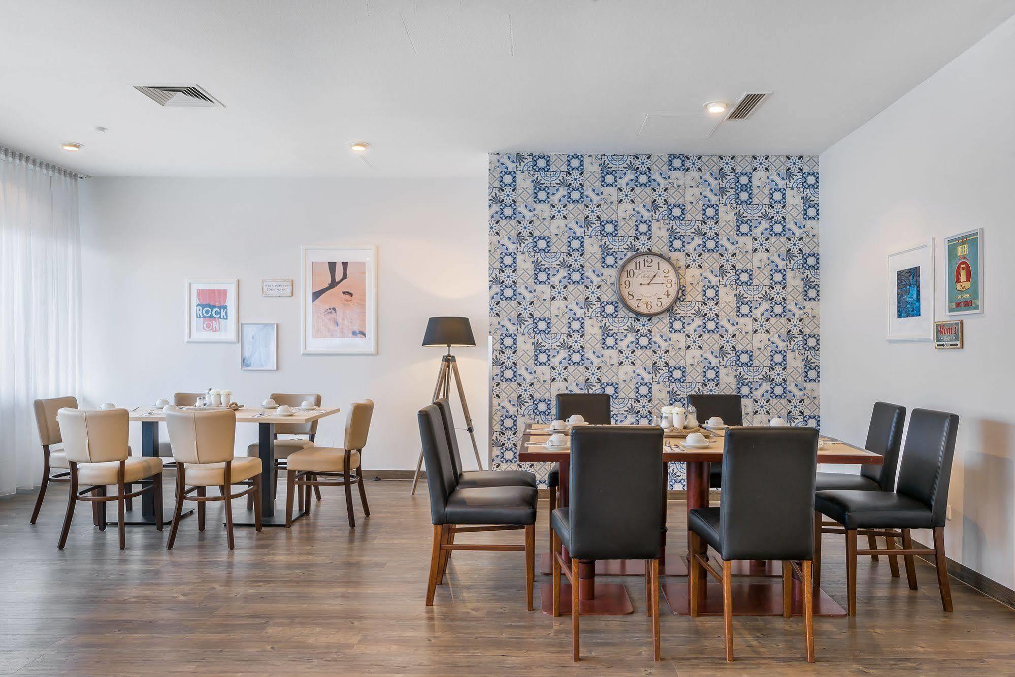 Hotel Mariella Cologne Luaran gambar